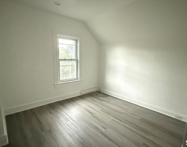 163 Deacon Street - Photo Thumbnail 1
