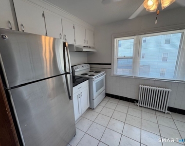 61 Arch Street - Photo Thumbnail 4