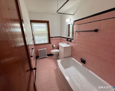61 Arch Street - Photo Thumbnail 8