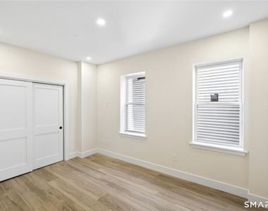 650 Main Street - Photo Thumbnail 3