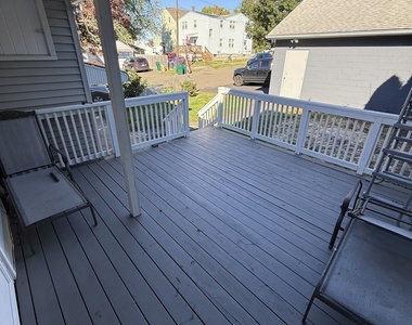 250 Jackson Avenue - Photo Thumbnail 9