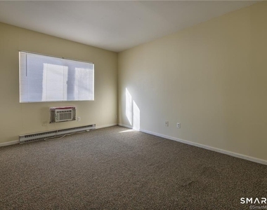 80 Claudia Drive - Photo Thumbnail 10