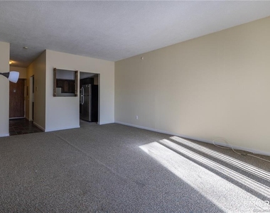 80 Claudia Drive - Photo Thumbnail 5