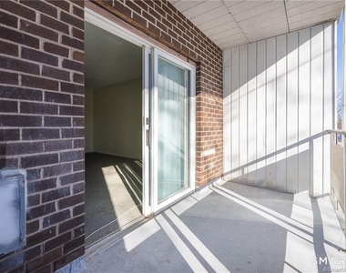 80 Claudia Drive - Photo Thumbnail 18
