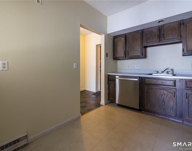 80 Claudia Drive - Photo Thumbnail 7