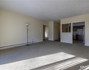80 Claudia Drive - Photo Thumbnail 4