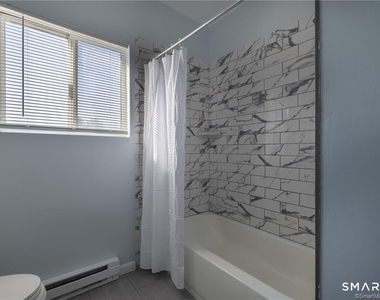 80 Claudia Drive - Photo Thumbnail 13