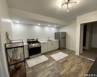 61 Colony Street - Photo Thumbnail 2
