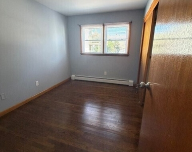 64 Nash Lane - Photo Thumbnail 15