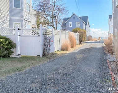 42 Botsford Avenue - Photo Thumbnail 23