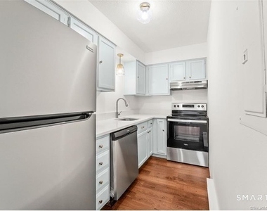 115 Short Beach Road - Photo Thumbnail 2