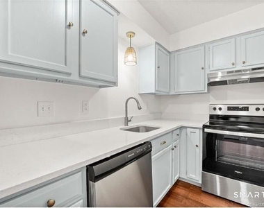 115 Short Beach Road - Photo Thumbnail 1