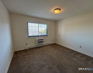 34 Prospect Street - Photo Thumbnail 10
