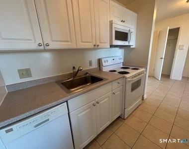34 Prospect Street - Photo Thumbnail 6