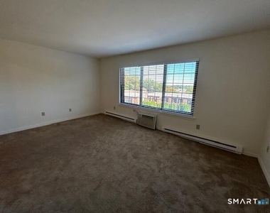 34 Prospect Street - Photo Thumbnail 11