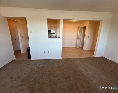 34 Prospect Street - Photo Thumbnail 5