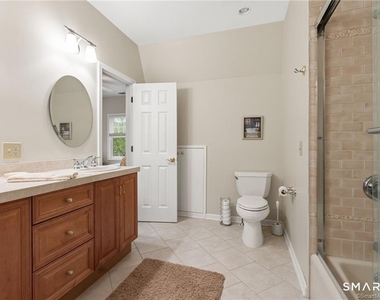 4 Eastview Road - Photo Thumbnail 19