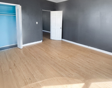 662 Noble Avenue - Photo Thumbnail 7