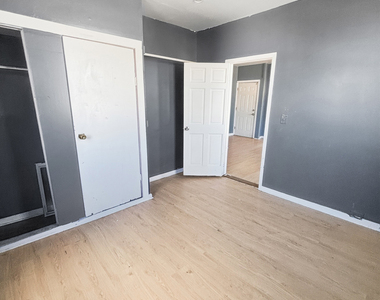 662 Noble Avenue - Photo Thumbnail 15