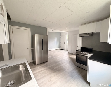 354 Main Street - Photo Thumbnail 3