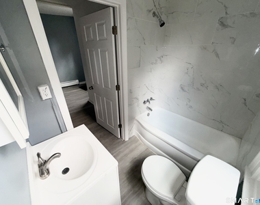 354 Main Street - Photo Thumbnail 5