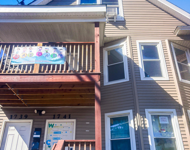 1739 Stratford Avenue - Photo Thumbnail 1