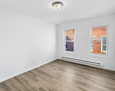 1739 Stratford Avenue - Photo Thumbnail 21
