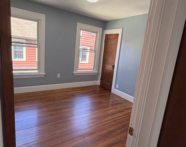 117 Liberty Street - Photo Thumbnail 8