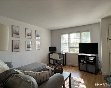 159 East Main Street - Photo Thumbnail 3