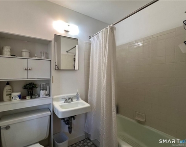 159 East Main Street - Photo Thumbnail 12