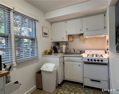 159 East Main Street - Photo Thumbnail 8