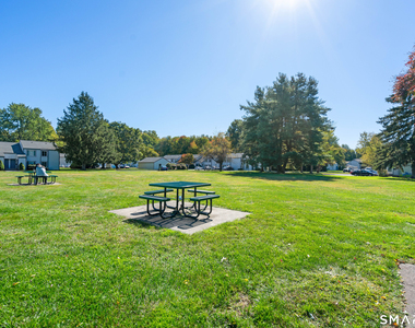 30 Candlewood Drive - Photo Thumbnail 35