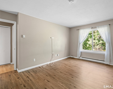 30 Candlewood Drive - Photo Thumbnail 18