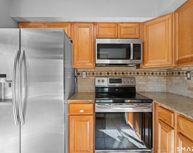 30 Candlewood Drive - Photo Thumbnail 9