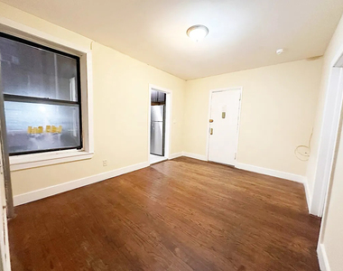 8630 23rd Avenue - Photo Thumbnail 7