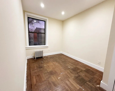 8630 23rd Avenue - Photo Thumbnail 5