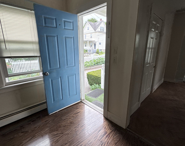 54 Prescott Street - Photo Thumbnail 5
