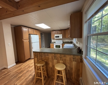 15 Indian Hill Lane - Photo Thumbnail 4
