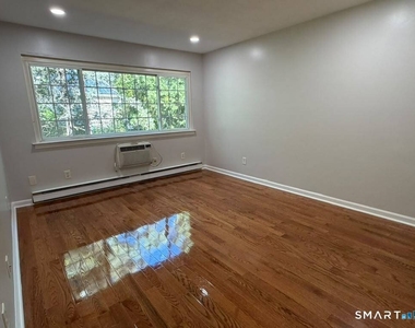 201 Bretton Street - Photo Thumbnail 11