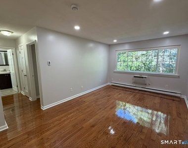 201 Bretton Street - Photo Thumbnail 4