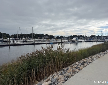 58 58 Maple St Street - Photo Thumbnail 11