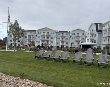 58 58 Maple St Street - Photo Thumbnail 3