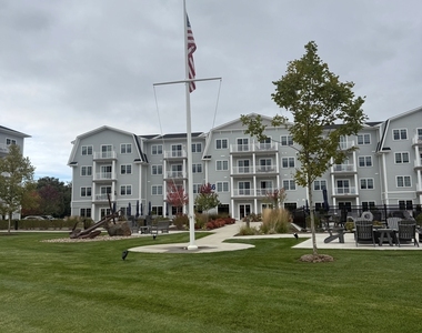 58 58 Maple St Street - Photo Thumbnail 1