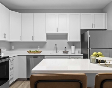 58 58 Maple St Street - Photo Thumbnail 4