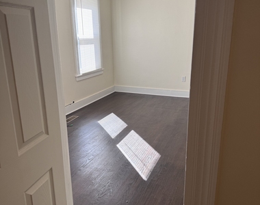 232 Hawkins Street - Photo Thumbnail 14