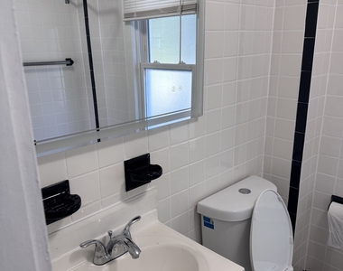 232 Hawkins Street - Photo Thumbnail 6