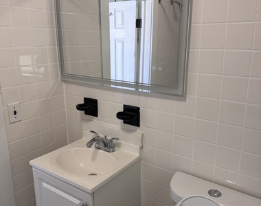 232 Hawkins Street - Photo Thumbnail 8