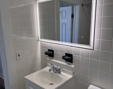 232 Hawkins Street - Photo Thumbnail 9