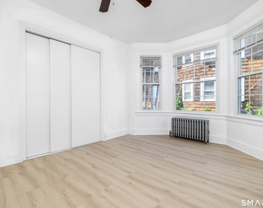 269 Washington Boulevard - Photo Thumbnail 2