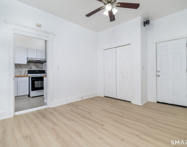 269 Washington Boulevard - Photo Thumbnail 3